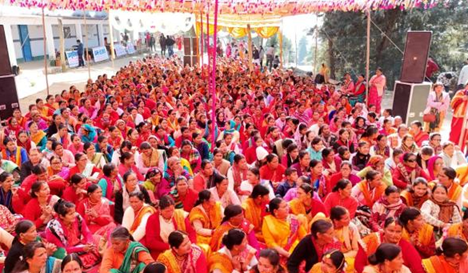 चनात्मक महिला मंच ने अपने गठन (2013) के बाद पहली बार चुनावी राजनीति में कदम रखा है।