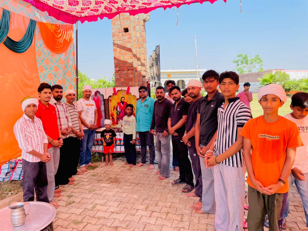 Jharumajra News गांव झाड़ूमाजरा में लगाया गया पानी सेवा शिविर